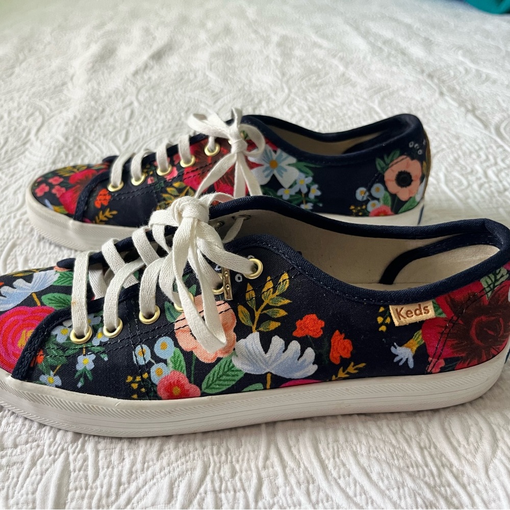 Keds Rifle Paper ConWomen's Navy Floral Canvas Sneakers size 6.5